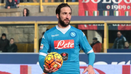 Napoli, Higuain: «Attenti alla Roma!»