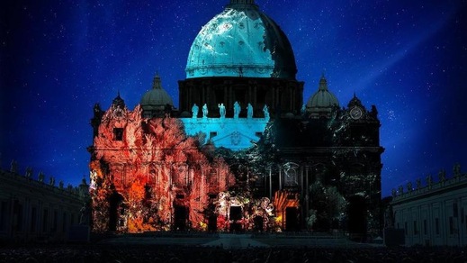 Giochi di luce in Vaticano per il Giubileo