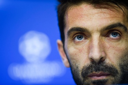 Rottura Tartaglia-Buffon, Carrarese verso liquidazione