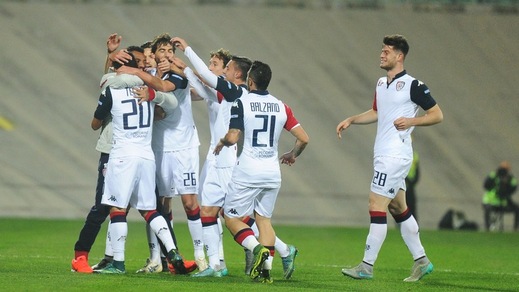 Serie B, Crotone e Cagliari ok: pari per la Salernitana