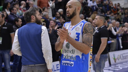 Sassari aspetta Drake, ma prima c'è Malaga