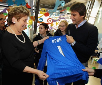 Nazionale, Conte in visita al Bambin Gesù
