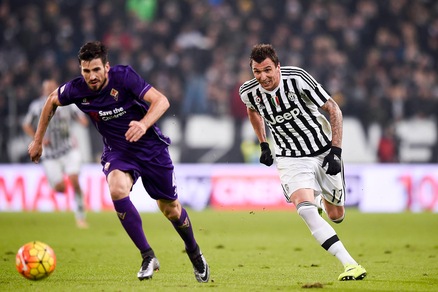 Juventus-Fiorentina 3-1: rigore Ilicic al 3', Cuadrado al 6', Mandzukic all'80', Dybala al 91'