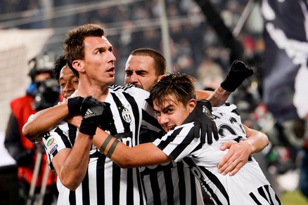 Juventus-Fiorentina 3-1: sesta vittoria di fila, scavalcata la Roma