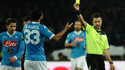 Moviola serie A, gol annullato alla Roma: sembra fuori