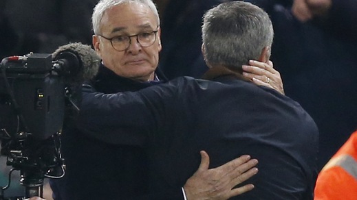 Premier League: Leicester-Chelsea, l'abbraccio Ranieri-Mourinho
