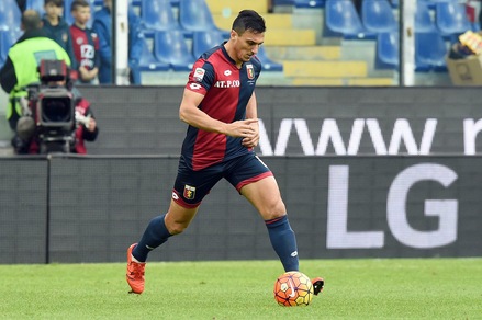Serie A Genoa, Burdisso out per la Roma