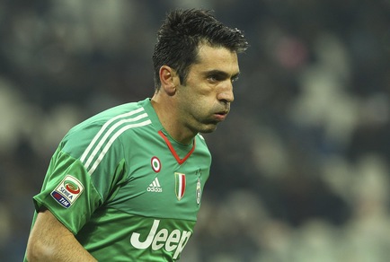 Globe Soccer Awards, candidati Buffon, Messi e Ronaldo