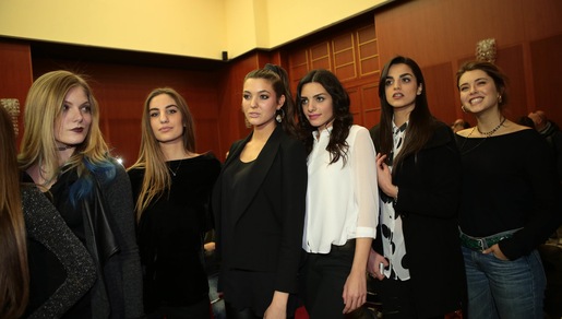 Napoli, le modelle del calendario ufficiale