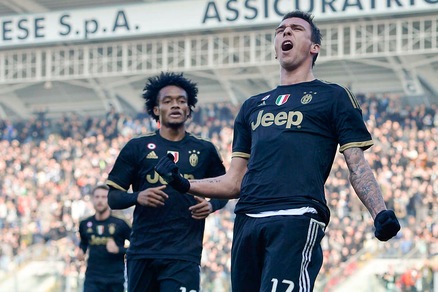 Carpi-Juventus 2-3: Mandzukic e Pogba, è record Allegri