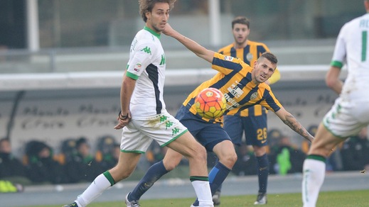 Serie A, il Verona subito in ritiro: Viviani lavora a parte