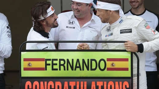 F1 McLaren, Dennis: «Abbiamo i due migliori piloti in griglia»