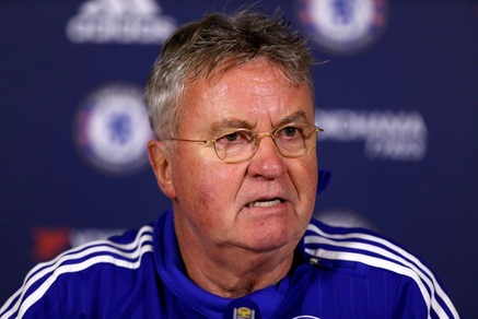 Premier League Chelsea, Hiddink: «I giocatori si guardino allo specchio»