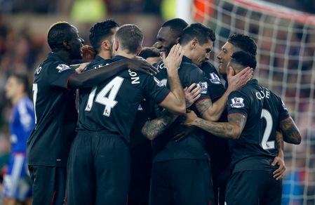 Premier, il Liverpool stende il Sunderland: decide Benteke