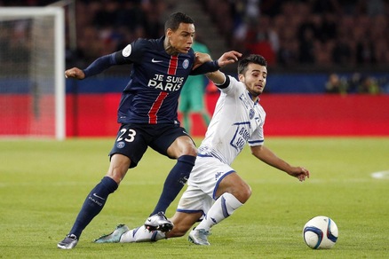 Calciomercato Roma, vicina la firma di Van der Wiel