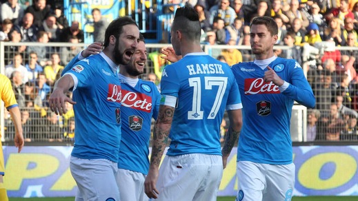 Corriere dello Sport-Stadio in edicola: Napoli da applausi. Bufera su Garcia