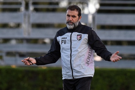 Serie A Palermo, Viviani: «Emozionato per il debutto in panchina»