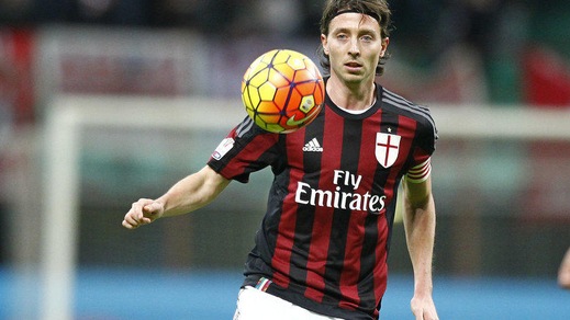 Serie A Milan, Montolivo c'è contro la Juventus
