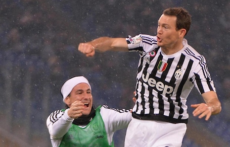 Juventus-Napoli, la sfida scudetto ruolo per ruolo: Lichtsteiner o Hysaj?