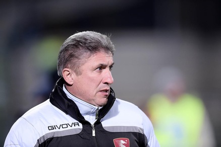 Calciomercato Salernitana, esonerato Torrente. Torna Menichini