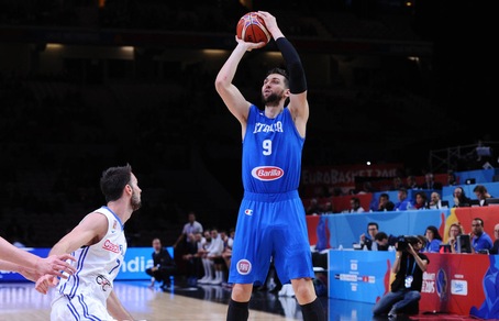 Bargnani, sirene turche prima di Milano