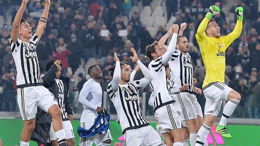 Corriere dello Sport-Stadio in edicola: Kolossal Juve colpo del Napoli