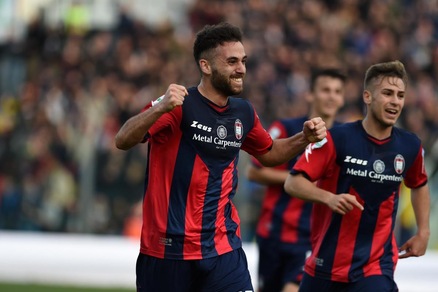 Diretta Bari-Crotone, formazioni ufficiali. Segui il live