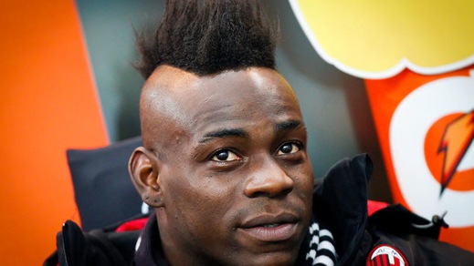 Balotelli, che gaffe: «Amo Palermo». Ma la foto è Cefalù
