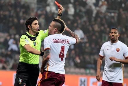 Sassuolo-Roma, la moviola. Rigori: ok su Pellegrini. Ma c'era su El Shaarawy