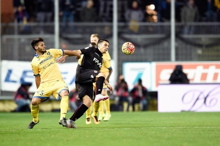 Frosinone-Bologna 1-0: rossoblù ko, Dionisi firma la vittoria