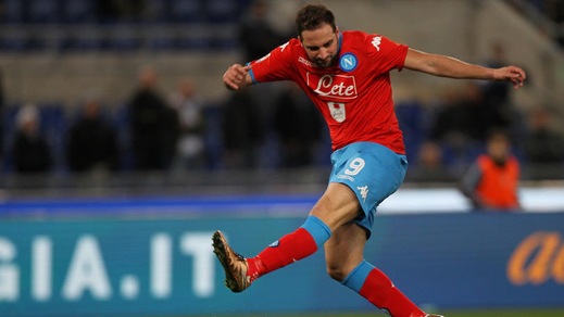 Il "cannoniere internazionale": Higuain, un altro balzo in avanti