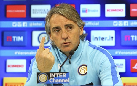 Serie A Inter, rabbia Mancini: «Solo in Italia squalificano gli allenatori»
