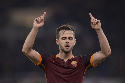 Serie A Pjanic: «E' stata una Roma coraggiosa»