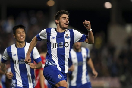 Dall'Inghilterra: «Liverpool-United, sfida per Ruben Neves»
