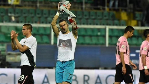 Serie A Palermo, i tifosi vogliono il rinnovo di Sorrentino