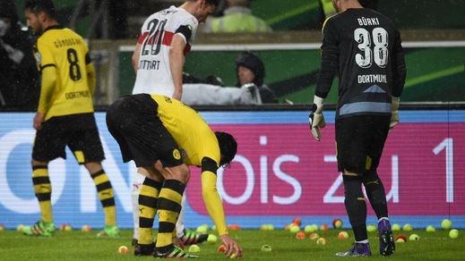 Prezzi alle stelle, i tifosi protestano. E studiano la fuga dagli stadi