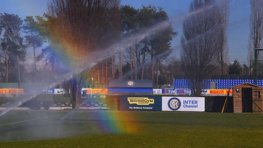 Inter, ad Appiano spunta l'arcobaleno