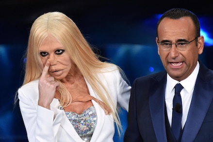 Sanremo, Virginia Raffaele imita Donatella Versace: che show all'Ariston