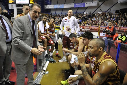 Basket Serie A, Venezia esonera Recalcati