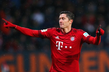 Bundesliga, Augsburg-Bayern 1-3. Guardiola: «Con la Juve sarà dura»