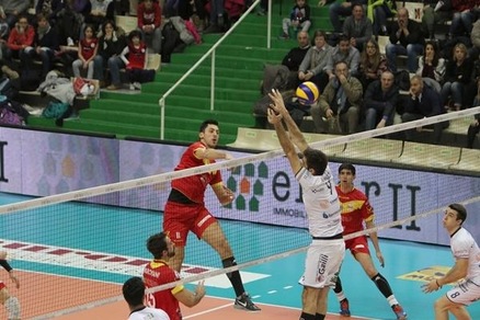 Volley: A2 Maschile, Vibo è sola al comando