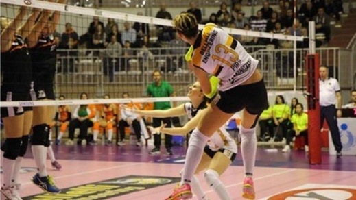 Volley: A2 Femminile, vincono Forli' e Soverato