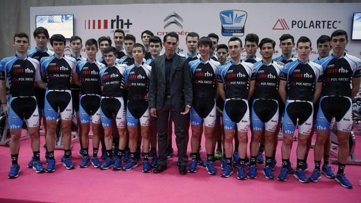 Ciclismo, Contador: «Vado avanti anche nel 2017, ma con un mio team»