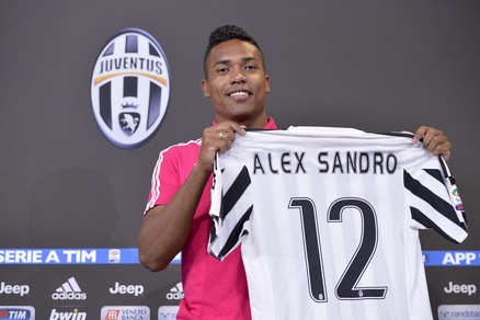 Juventus altra tegola: infortunio muscolare per Alex Sandro