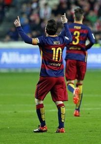 Liga, Sporting Gijon-Barcellona 1-3: Messi supera le 300 reti