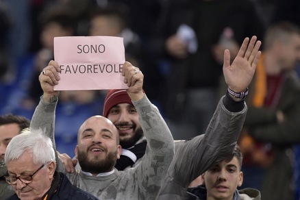 Roma-Real Madrid, la festa dei tifosi all'Olimpico