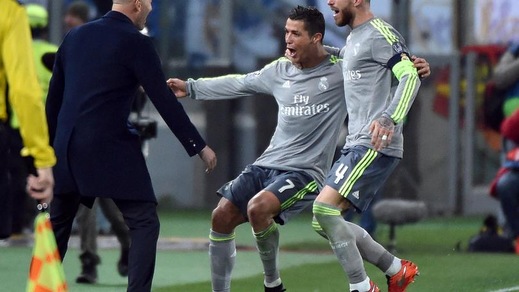 Champions League, Roma-Real Madrid: Cristiano Ronaldo segna l'1-0, che abbraccio con Ramos e Zidane