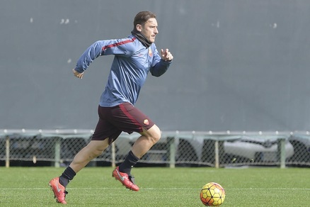 Secondo voi i 6' di Totti contro il Real Madrid sono un atto di rispetto o un'umiliazione?