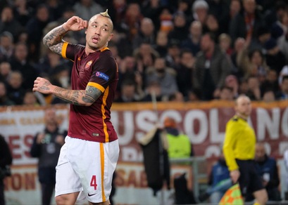 Calciomercato Roma: «Mourinho allo United, pronti 30 milioni per Nainggolan»