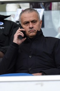 Calciomercato, Valencia: «Mourinho, dimentica il Manchester United e vieni da noi»